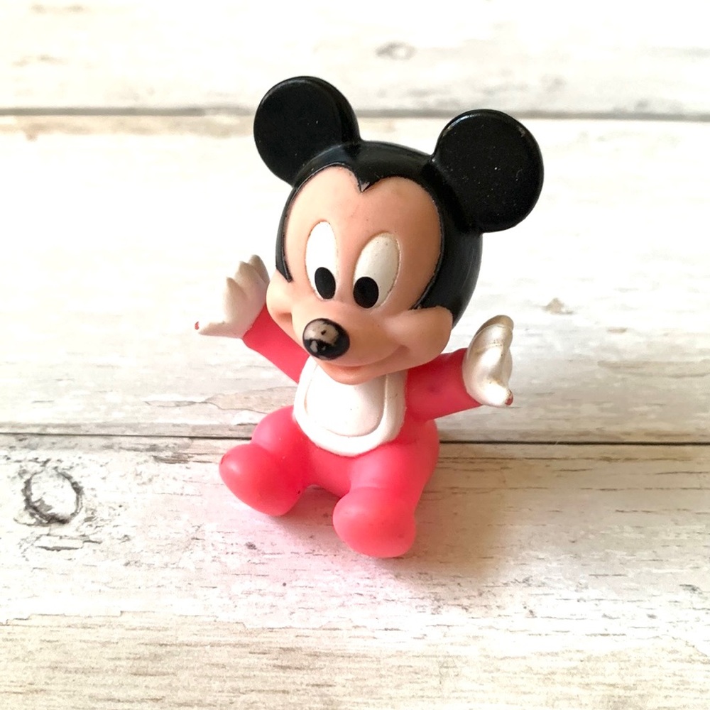 Vintage 90s Disney Minnie Mouse Pink Pajamas Figurine Toy 3in